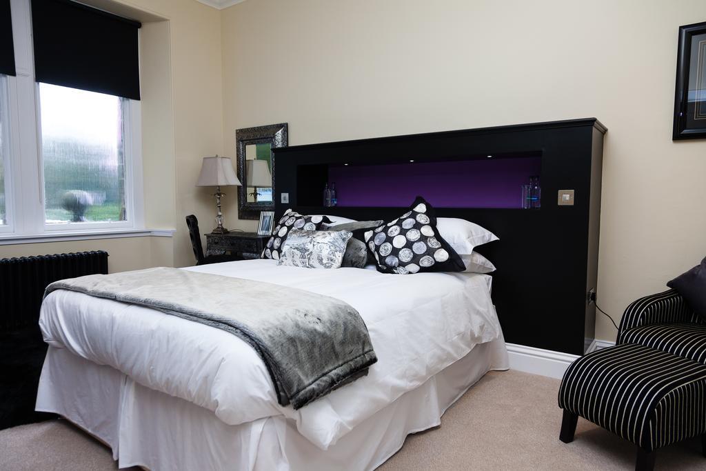 Kinnettles Castle Forfar Kamer foto